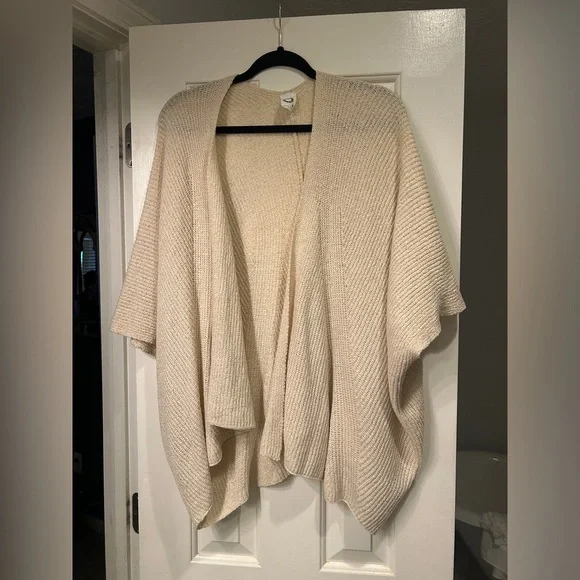 Anthropologie Akemi + Kin Cardigan Sweater Knit Oversize Cream One Size Fits All - Picture 3 of 5